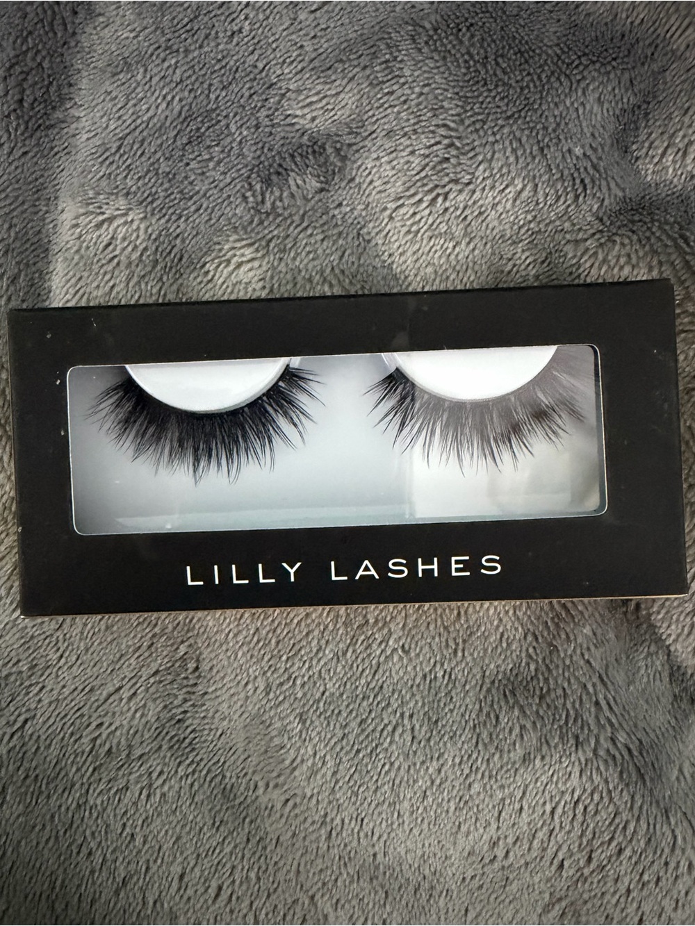 Lilly Lashes - premium synthetic Lashes (Boston)